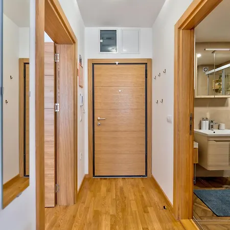 Valt & 公寓 兹拉蒂博尔